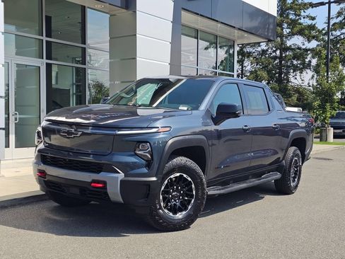 Used 2026 Chevrolet Silverado EV Trail Boss AWD/4WD image 1