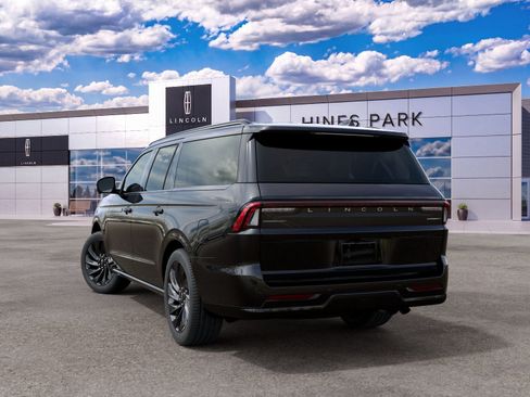 New 2027 Lincoln Navigator L Reserve w/ Jet Appearance Package AWD/4WD image 8