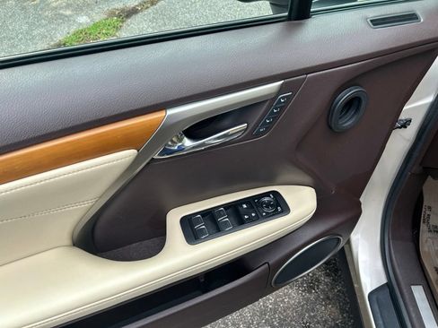 Used 2019 Lexus RX 350 AWD w/ Navigation Package image 15