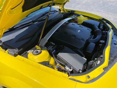 Used 2015 Chevrolet Camaro LT image 47