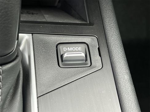 New 2026 Nissan Kicks SV image 11