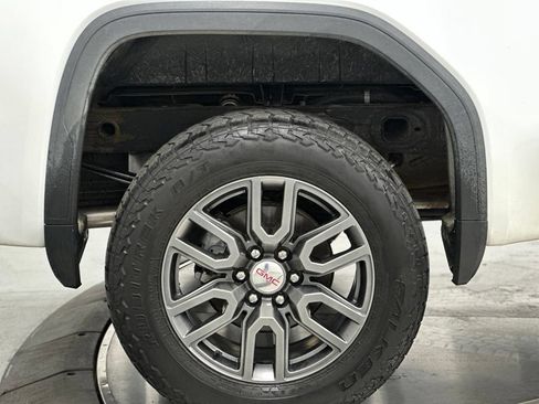 Used 2020 GMC Sierra 1500 AT4 w/ AT4 Premium Package AWD/4WD image 35