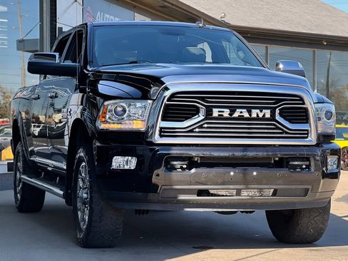 Used 2018 RAM 2500 Limited image 54