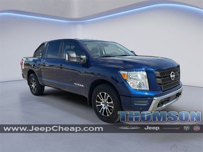 Used 2024 Nissan Titan SV w/ SV Convenience Package