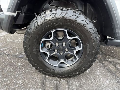 Used 2023 Jeep Wrangler Unlimited Rubicon 4xe w/ Cold Weather Group image 33