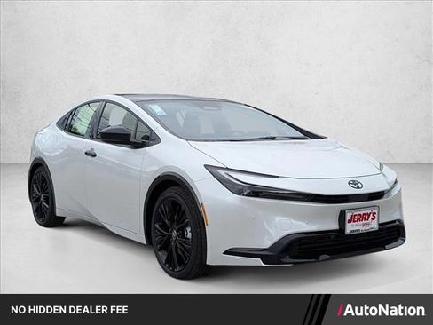 New 2026 Toyota Prius Plug-In Hybrid FWD image 1
