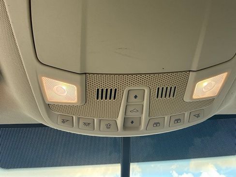 Used 2016 Ford Edge SEL w/ Equipment Group 201A FWD image 22