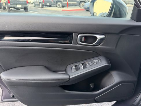 Used 2024 Honda Civic EX-L image 13