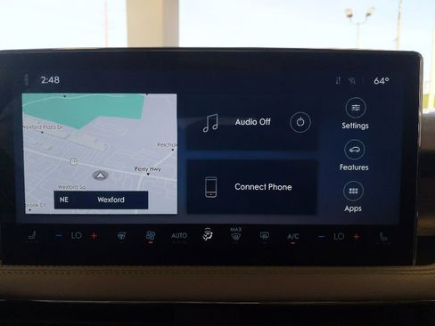 Used 2025 Lincoln Corsair AWD w/ Equipment Group 101A image 19
