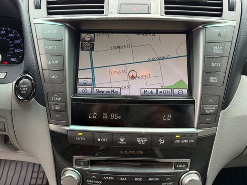 Used 2010 Lexus LS 460 AWD image 26