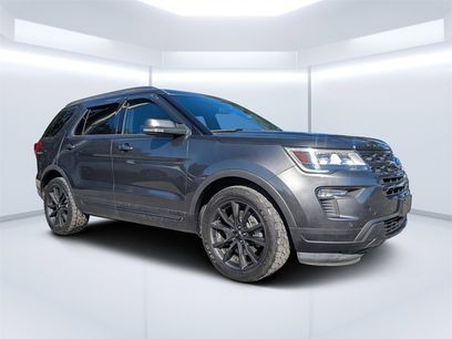 Used 2018 Ford Explorer XLT w/ Equipment Group 202A