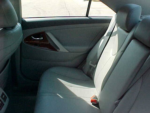 Used 2011 Toyota Camry XLE w/ SE/XLE Extra-Value Pkg FWD image 15