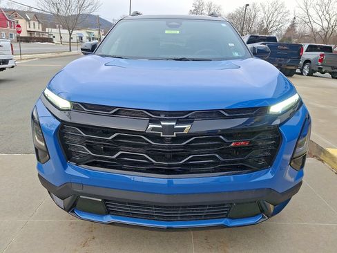 New 2026 Chevrolet Equinox RS w/ Convenience Package III AWD/4WD image 2