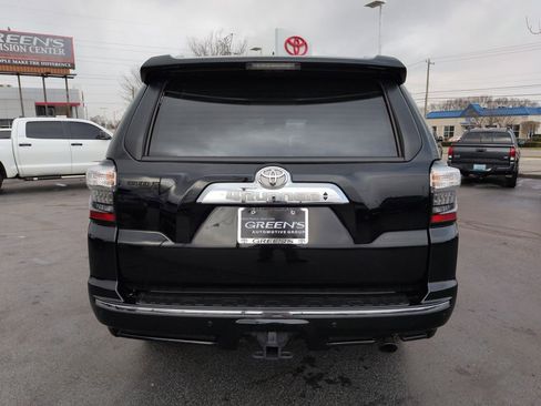 Used 2022 Toyota 4Runner Limited image 4