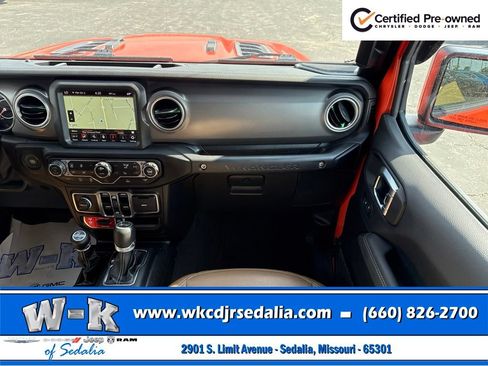 Used 2023 Jeep Wrangler Unlimited Rubicon w/ LED Lighting Group AWD/4WD image 43