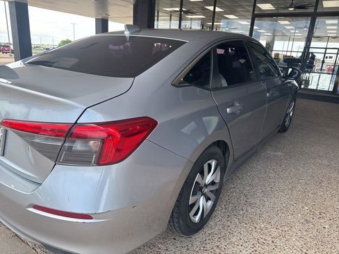 Used 2022 Honda Civic LX image 4