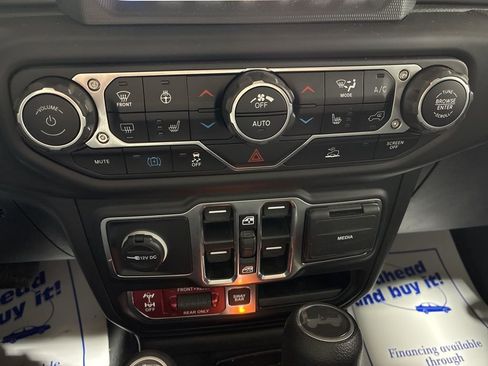 Used 2023 Jeep Wrangler Unlimited Rubicon 4xe w/ Cold Weather Group image 20