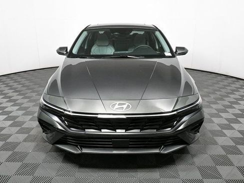 New 2026 Hyundai Elantra Limited image 12