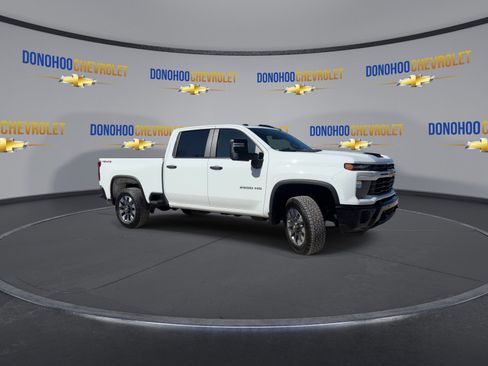 New 2026 Chevrolet Silverado 2500 Custom w/ Custom Value Package image 5