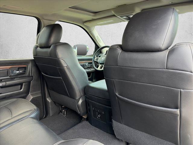 Used 2017 RAM 3500 Laramie w/ Convenience Group AWD/4WD image 22