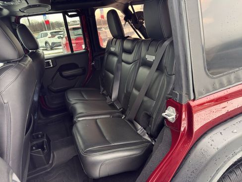 Used 2021 Jeep Wrangler Unlimited Sport image 12