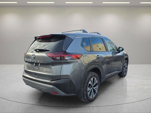 Used 2023 Nissan Rogue SV w/ SV Premium B Package image 6