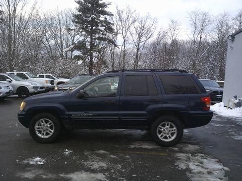 Used 2004 Jeep Grand Cherokee Laredo w/ Cold Weather Group image 7