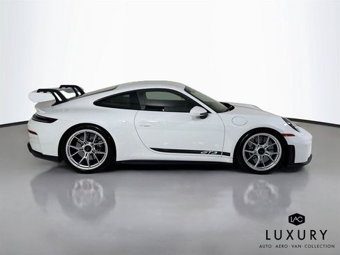 Used 2025 Porsche 911 GT3 w/ Chrono Package RWD image 5