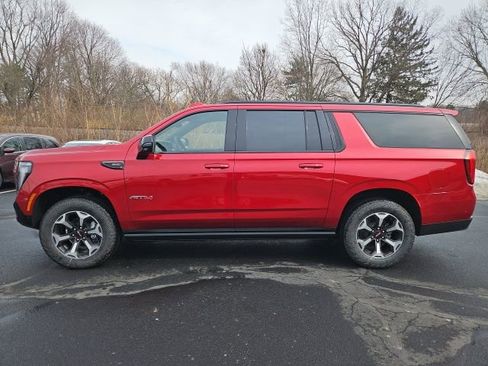 New 2026 GMC Yukon XL AT4 Ultimate w/ LPO, Floor Liner Package image 2