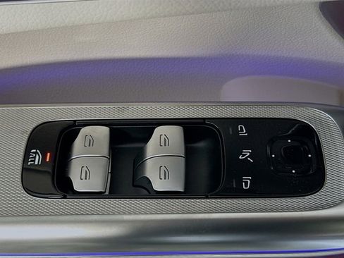 New 2026 Mercedes-Benz CLE 300 4MATIC Cabriolet image 16