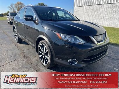 Used 2018 Nissan Rogue Sport SL w/ SL Premium Package