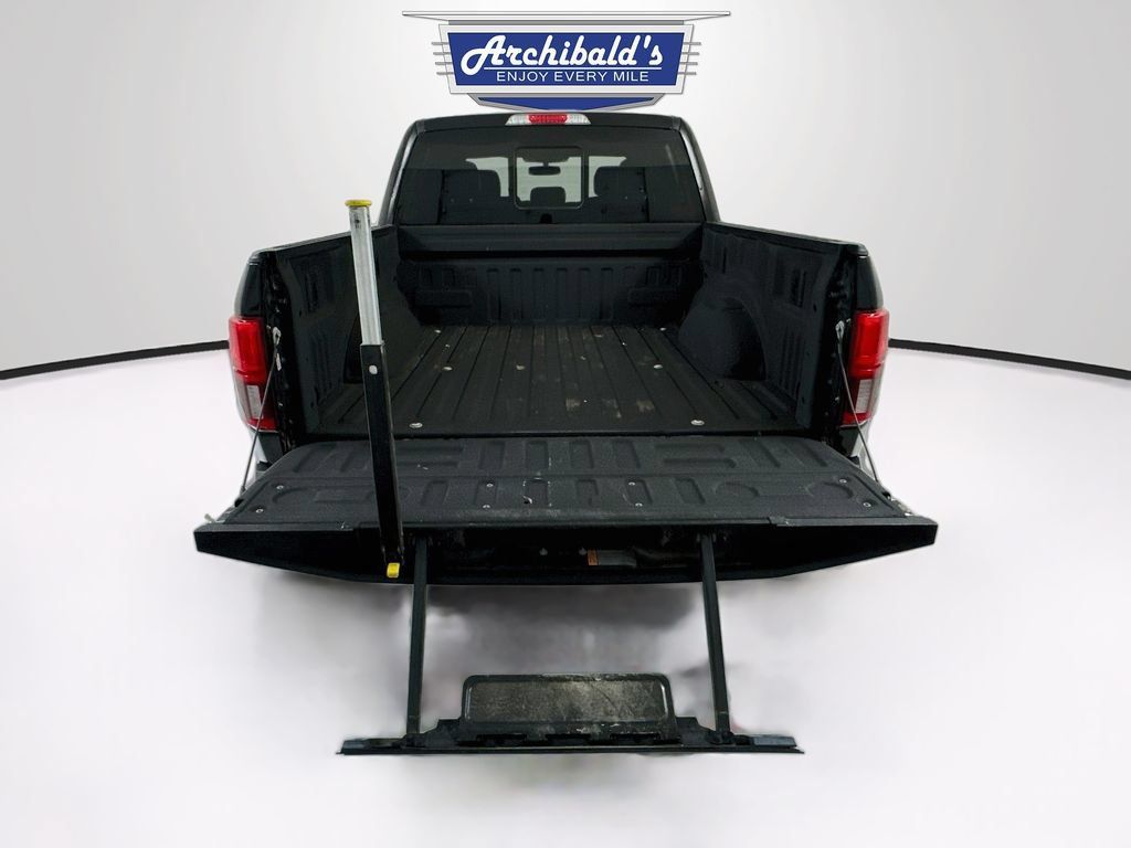 Used 2018 Ford F150 Lariat w/ Equipment Group 502A Luxury AWD/4WD image 27