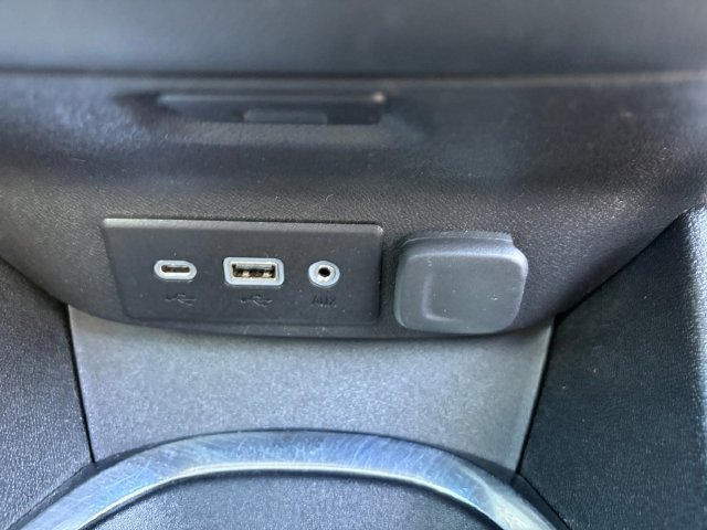 Used 2024 Chevrolet Malibu LT FWD image 6