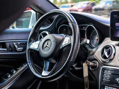 Used 2019 Mercedes-Benz GLA 250 image 9