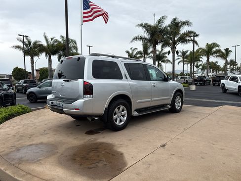 Used 2011 Nissan Armada SV RWD image 5