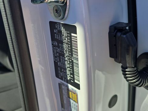 New 2026 Kia Sorento S w/ S Panoramic Sunroof Package image 38