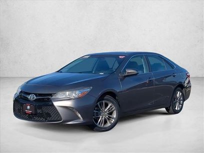 Used 2017 Toyota Camry SE