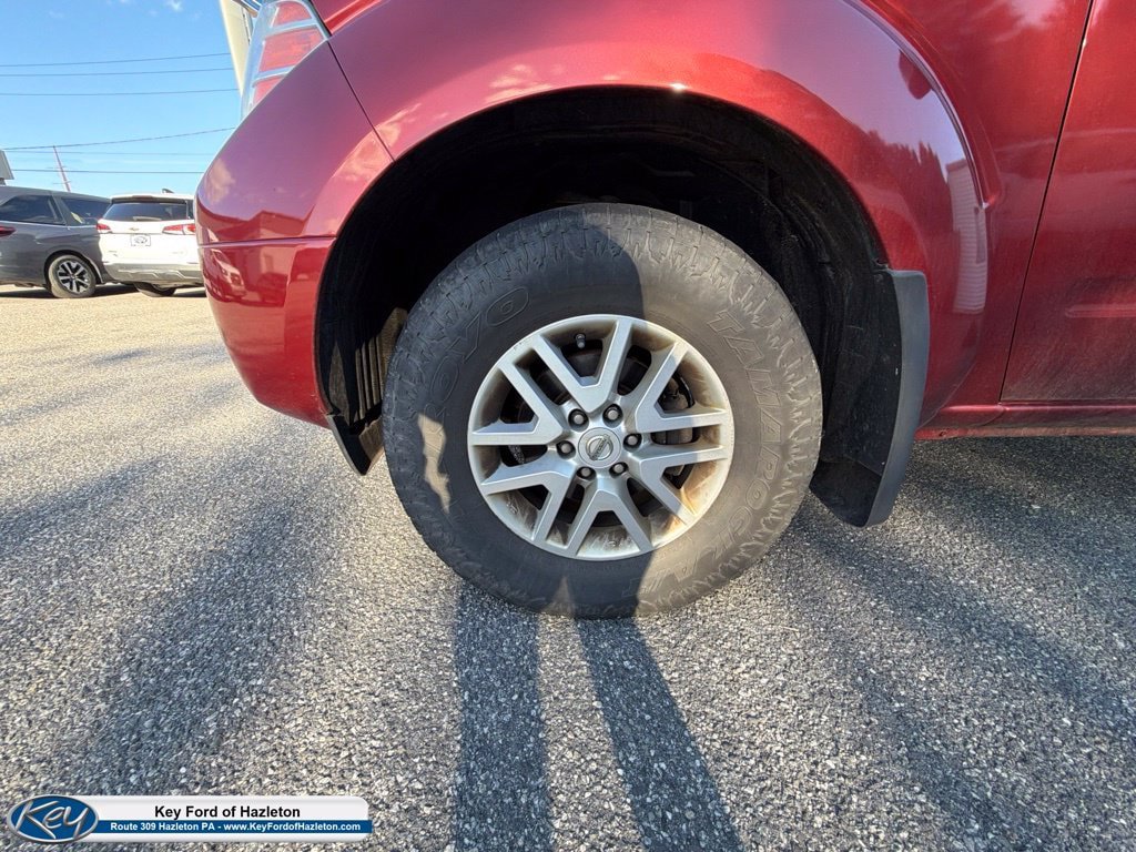 Used 2018 Nissan Frontier SV AWD/4WD image 11