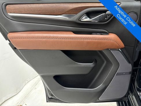 Used 2023 GMC Yukon Denali Ultimate image 18