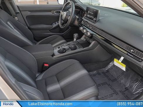 Certified 2025 Honda Civic Sport image 18