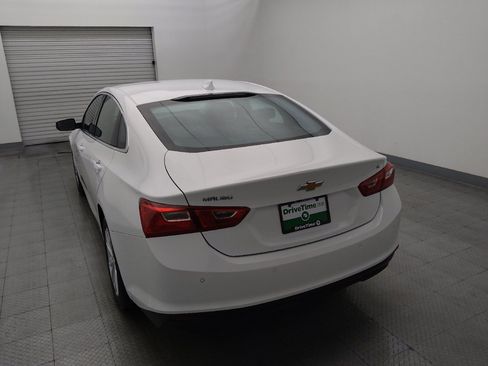 Used 2025 Chevrolet Malibu LT FWD image 6