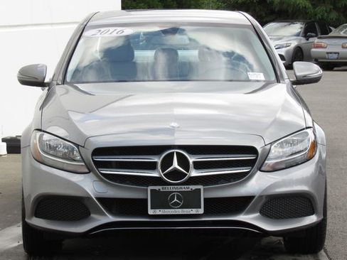 Used 2016 Mercedes-Benz C 300 4MATIC Sedan image 3