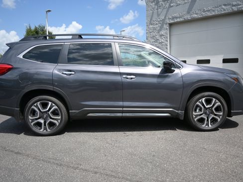 Used 2026 Subaru Ascent Touring AWD/4WD image 10