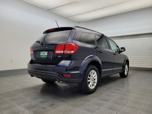 Used 2017 Dodge Journey SXT w/ Comfort/Convenience Group image 9