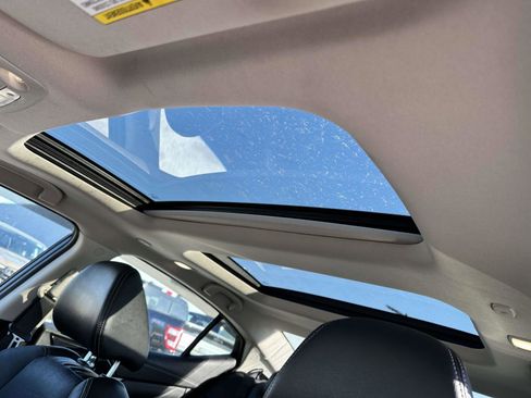 Used 2017 Nissan Maxima 3.5 SL image 13