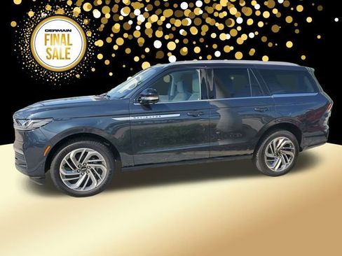 New 2025 Lincoln Navigator Reserve image 9