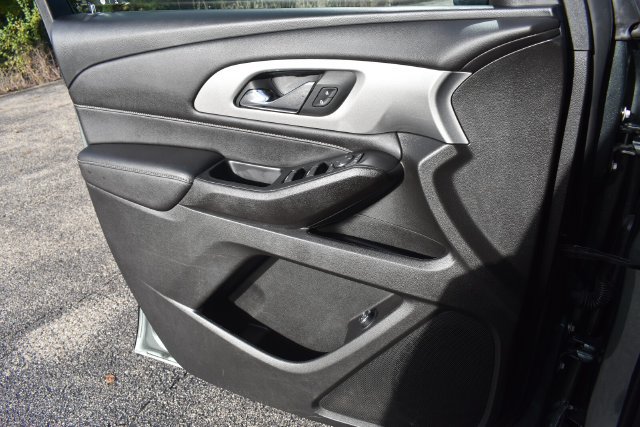 Used 2022 Chevrolet Traverse LT AWD/4WD image 37