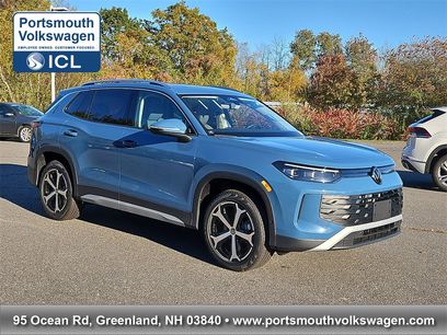 New 2025 Volkswagen Tiguan SE