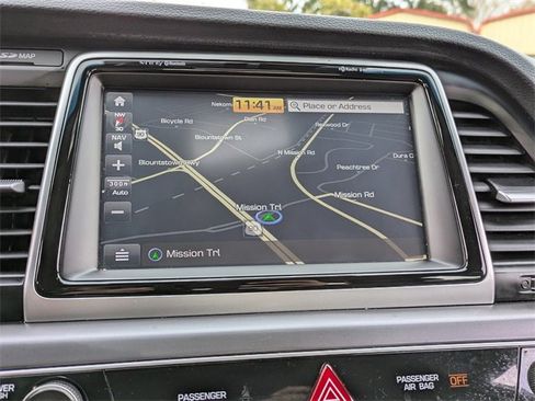 Used 2018 Hyundai Sonata Limited w/ Limited Ultimate Package 03 image 21