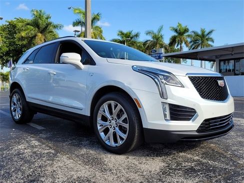 Used 2020 Cadillac XT5 Sportv w/ LPO, Illumination Package image 18